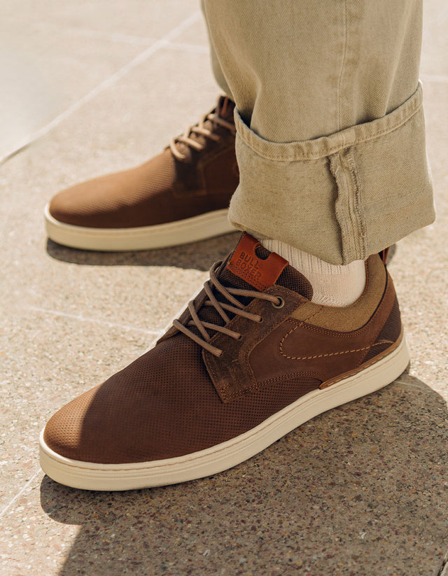 Zapatos Casual Hombre Cuero Perforado Blackheath Café Bullboxer