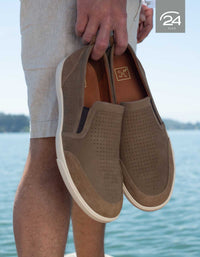 Zapatos Slip-On Hombre Cuero Grommet-3-13 Beige