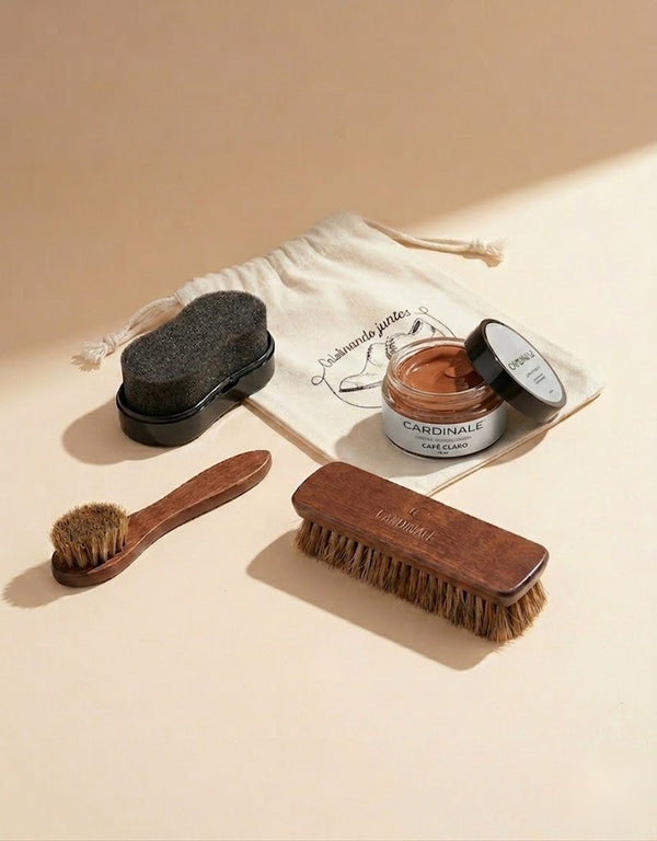 Kit de Mantención para Cuero Lustrable Café